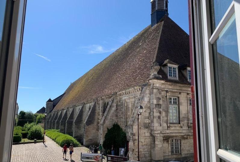 Hotel Du Centre - Restaurant Le P'Tit Gourmet Tonnerre Eksteriør billede