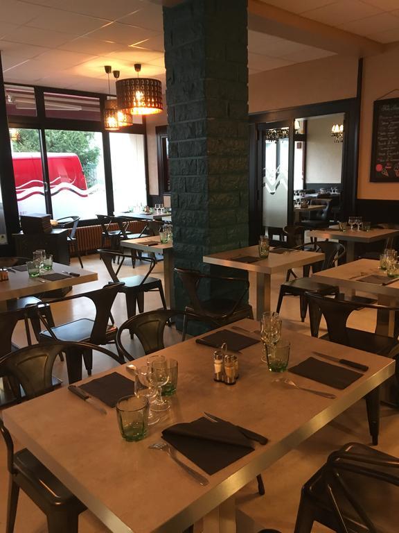 Hotel Du Centre - Restaurant Le P'Tit Gourmet Tonnerre Eksteriør billede